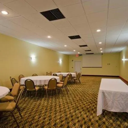 Econo Lodge Busch Gardens Tampa 